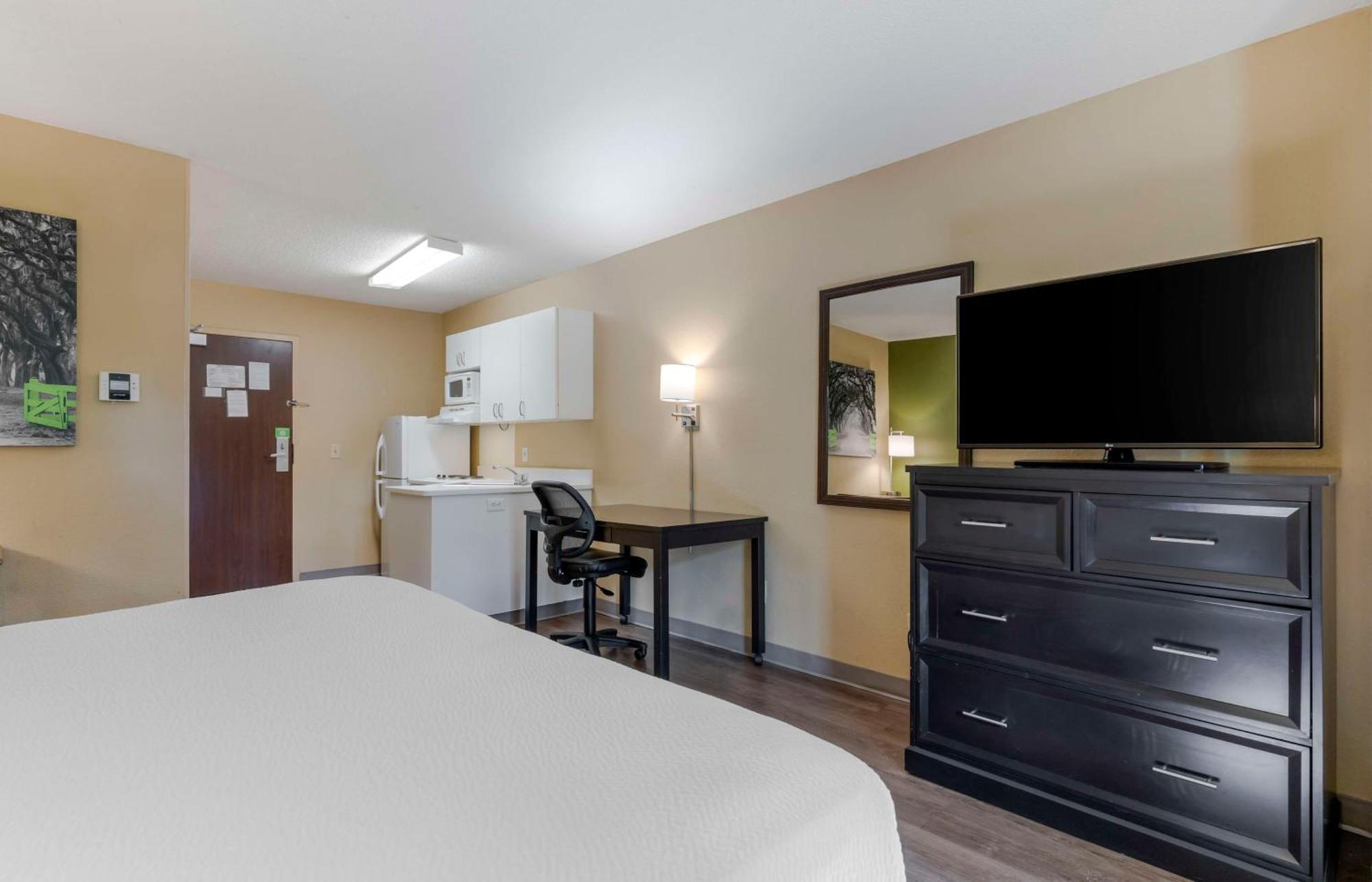 Extended America - - Mission Valley - Stadium Hotel 2*
